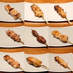本格地鶏焼き鳥は全18種！