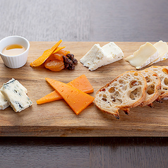 チーズ盛り合わせ