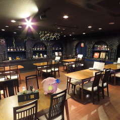 Dining&Cocktail LUCKY STAR BARの雰囲気1