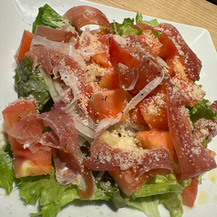 生ハムとトマトのサラダ