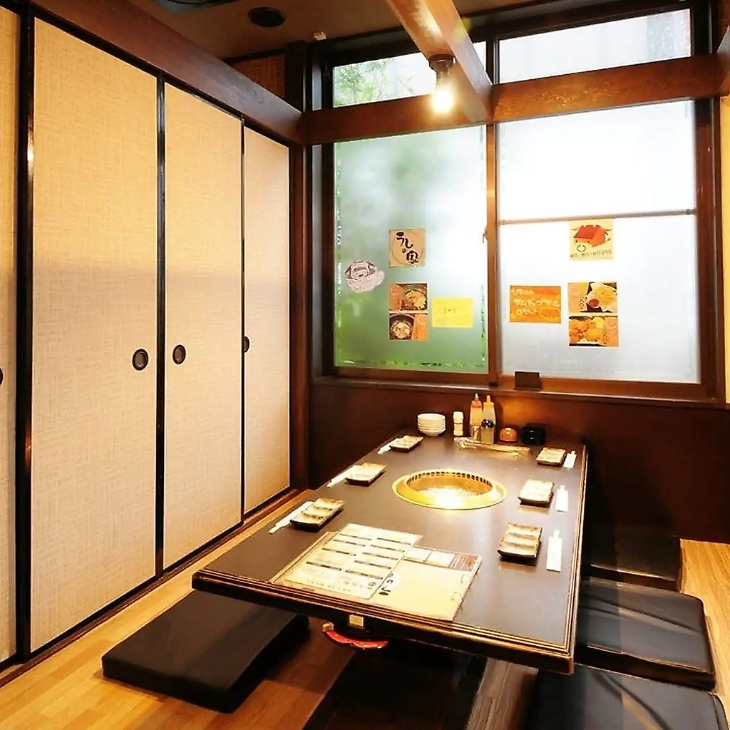 周囲を気にせず寛げる落ち着いた空間