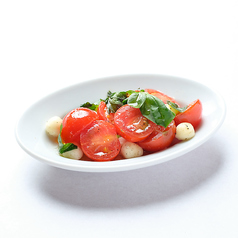 トマトのカプレーゼ