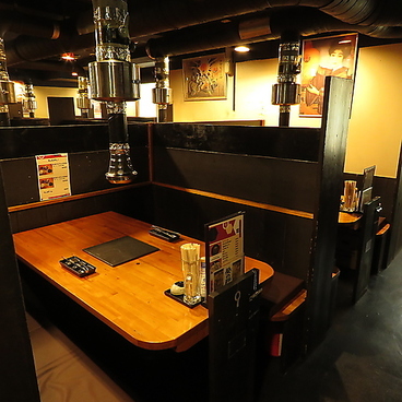 炭火焼肉 煙 武蔵小山店の雰囲気1