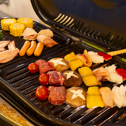 【BBQシーズン到来】天神から徒歩1分！お洒落なテラスで最高のBBQを手ぶらで堪能！