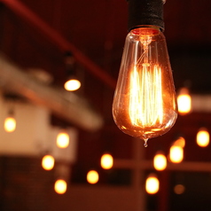 炭トたんト 木洩日 こもれびの特集写真