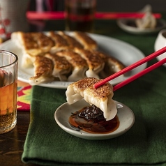 紅虎餃子房 汐留シティセンターのおすすめポイント1