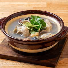 牡蠣とアサリの酒蒸し鍋