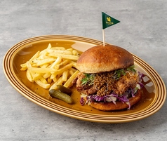 バターミルクフライドチキンバーガー