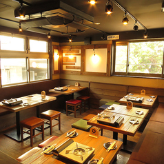 芝浦食肉 戸塚西口店の雰囲気1