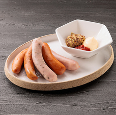 ソーセージ盛り合わせ