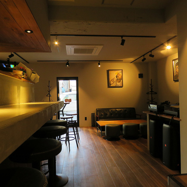 cafe&bar TIPSY カフェアンドバー ティプシーの雰囲気1