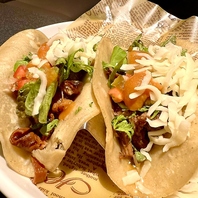 自家製BBQソースで頂く豊富なお肉メニュー◎