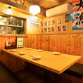 テーブル席は様々な人数に対応できます◎