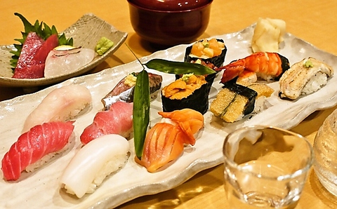 お手軽価格で新鮮お寿司とこだわり料理が召し上がれます★お気軽にぜひ。