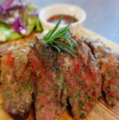 すっごく自慢の熟成肉　100ｇ