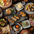 【各種宴会にピッタリ！お得な飲み放題付コース3499円～】当店こだわりの料理を気軽に楽しめる飲み放題付コースを3499円～ご用意！前菜からメイン、〆まで楽しめる内容で、ドリンクは生ビール含む豊富な飲み放題メニュー！各種宴会にぜひご利用ください！