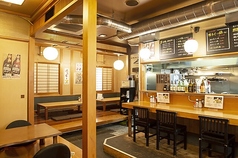 テーブル席ございます。