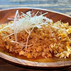 ホルモンガーリックライス