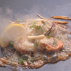 【新宿３丁目人気店】ふわふわ・カリカリのお好み焼き♪