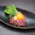 料理メニュー写真 馬刺しユッケ