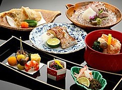 新潟グランドホテル 日本料理レストラン 静香庵の特集写真