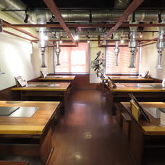 テーブル席をご用意！様々な人数に応じてご利用いただけます。