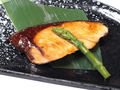 料理メニュー写真&nbsp;ぶりのピリ辛照り焼