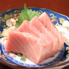 新鮮な本マグロを使った一皿◎