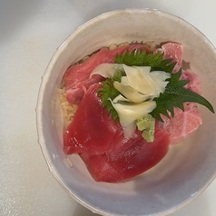 マグロ丼