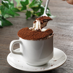 パリッ！とティラミス