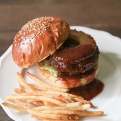 ＢＢＱ　ＰＩＮＥ　ＢＵＲＧＥＲ