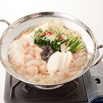 【絶品☆名物博多もつ鍋】 もつの追加や、明太子や〆のオプションもあります♪筑豊塩もつ鍋も人気☆