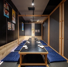 全席喫煙可◎全席完全個室◎食べ飲み放題◎馬刺しと焼鳥のお店◎鳥馬酒場　熊本下通店の雰囲気1