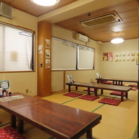 お座敷の禁煙席あります♪