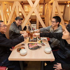 天王寺駅徒歩2分、アポロビルの10Fフロアで毎日元気に営業中♪毎月お得なイベントやサービスを開催しているのでこちらもお見逃しなく！詳しくはイベント情報チェック♪お昼には貸切宴会もご相談承っております！30名以上様のご宴会もお気軽にご相談下さいませ！