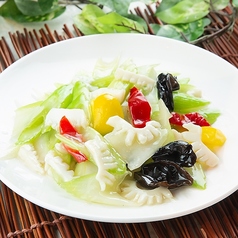 イカとセロリの塩味炒め