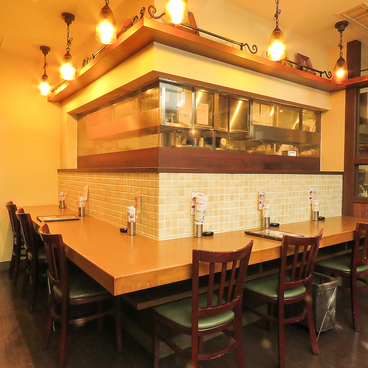 イタリアンダイニング DONA ドナ 中野坂上店の雰囲気1