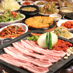 サムギョプサル とんとん豚様 大船店(焼肉・ホルモン)の雰囲気