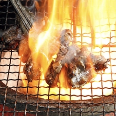 赤鶏ももの炭火焼き