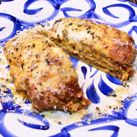 3日かけてじっくり仕込んだ自慢のラザニアをぜひどうぞ