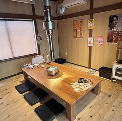 半個室でゆったりと、最大20名様までOK。団体や宴会、ご家族大歓迎