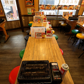 磯丸水産 十三西口駅前店の雰囲気2