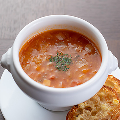 野菜たっぷりミネストローネ