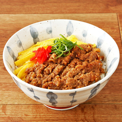 軍鶏そぼろ丼
