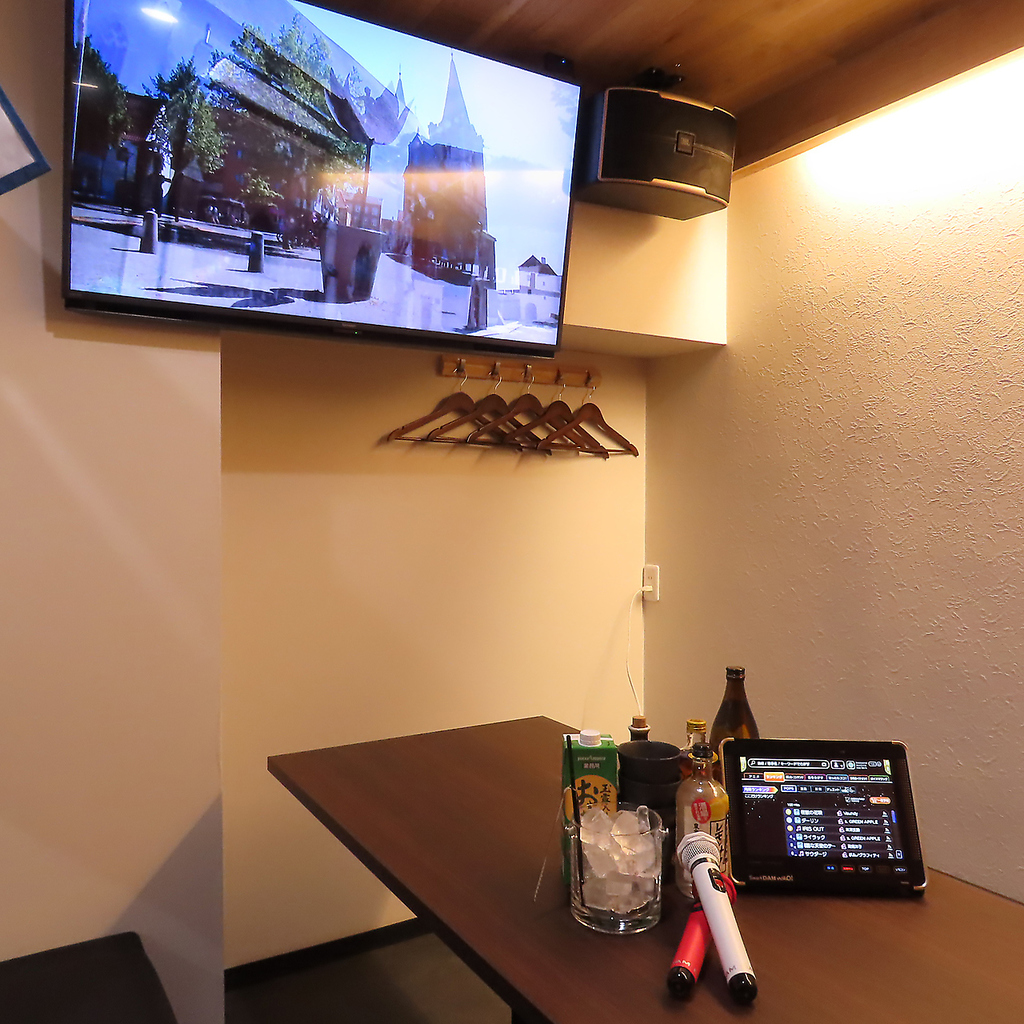 22時以降はバーに！二次会や終電前のひとときににぴったりな空間です。