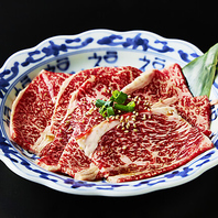 厳選黒毛和牛と秘伝ダレで味わう、贅沢な大人焼き肉。
