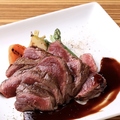 料理メニュー写真&nbsp;牛赤身肉のグリエ　赤ワインソース