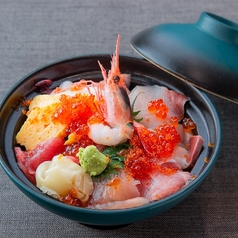 海王特上海鮮丼