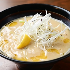 土佐鶏白湯ヌードル