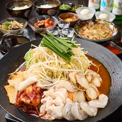 韓国鍋 オモニ 梅田店の特集写真